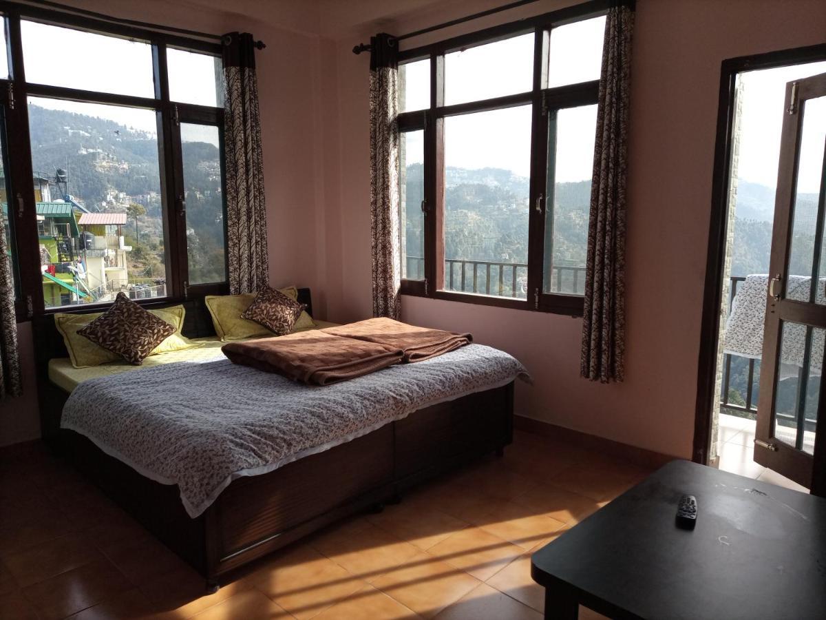 Thakur Homes- Couple And Family Friendly Homestay シムラー エクステリア 写真