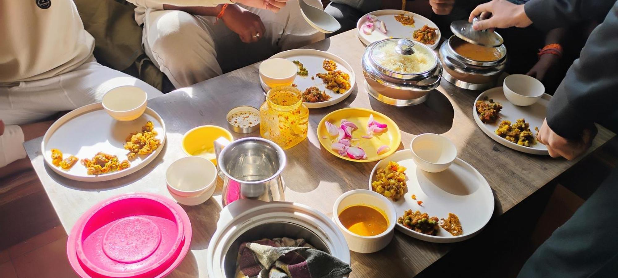 Thakur Homes- Couple And Family Friendly Homestay シムラー エクステリア 写真